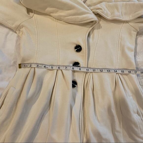 Knitted Dove Wide Collar Shacket sz M - Picture 10 of 13